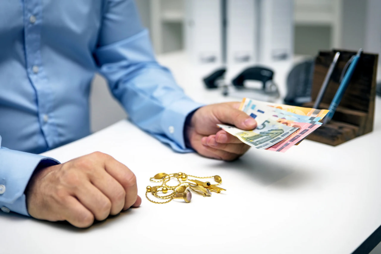 حداقل خرید با شارژ کیف پول و تحویل طلا چه تفاوتی دارد